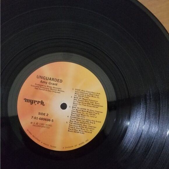 VINTAGE AMY GRANT VINYL RECORD UNGUARDED - Picture 2 of 9